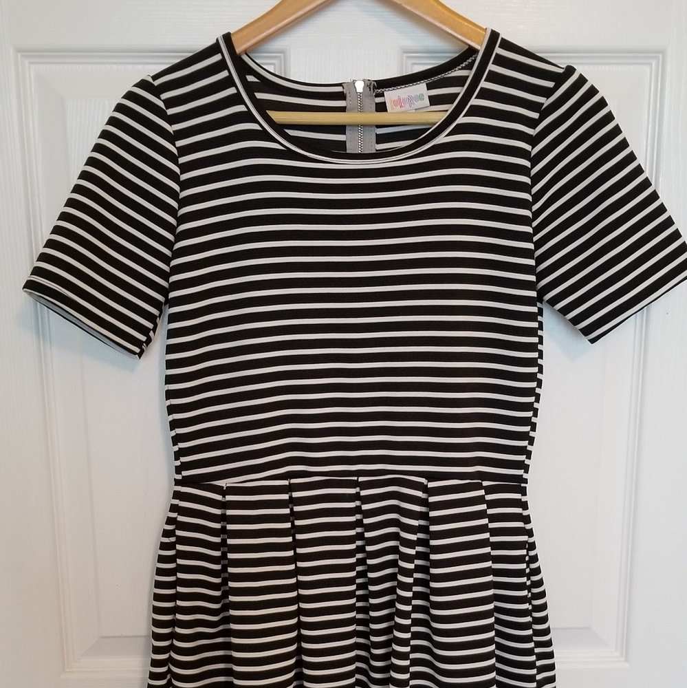 LuLaRoe Amelia Dress